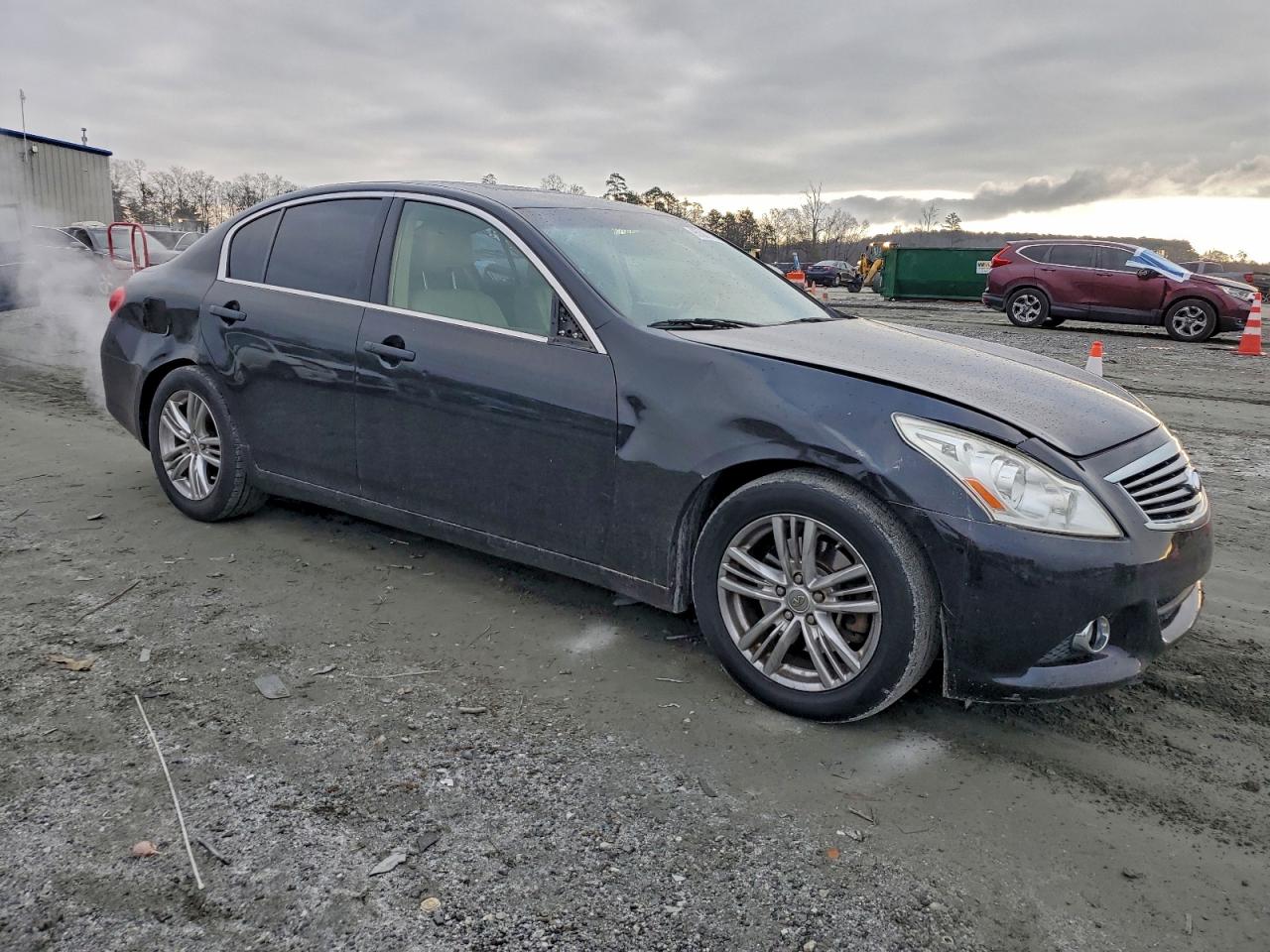 INFINITI G37 Base Image 12