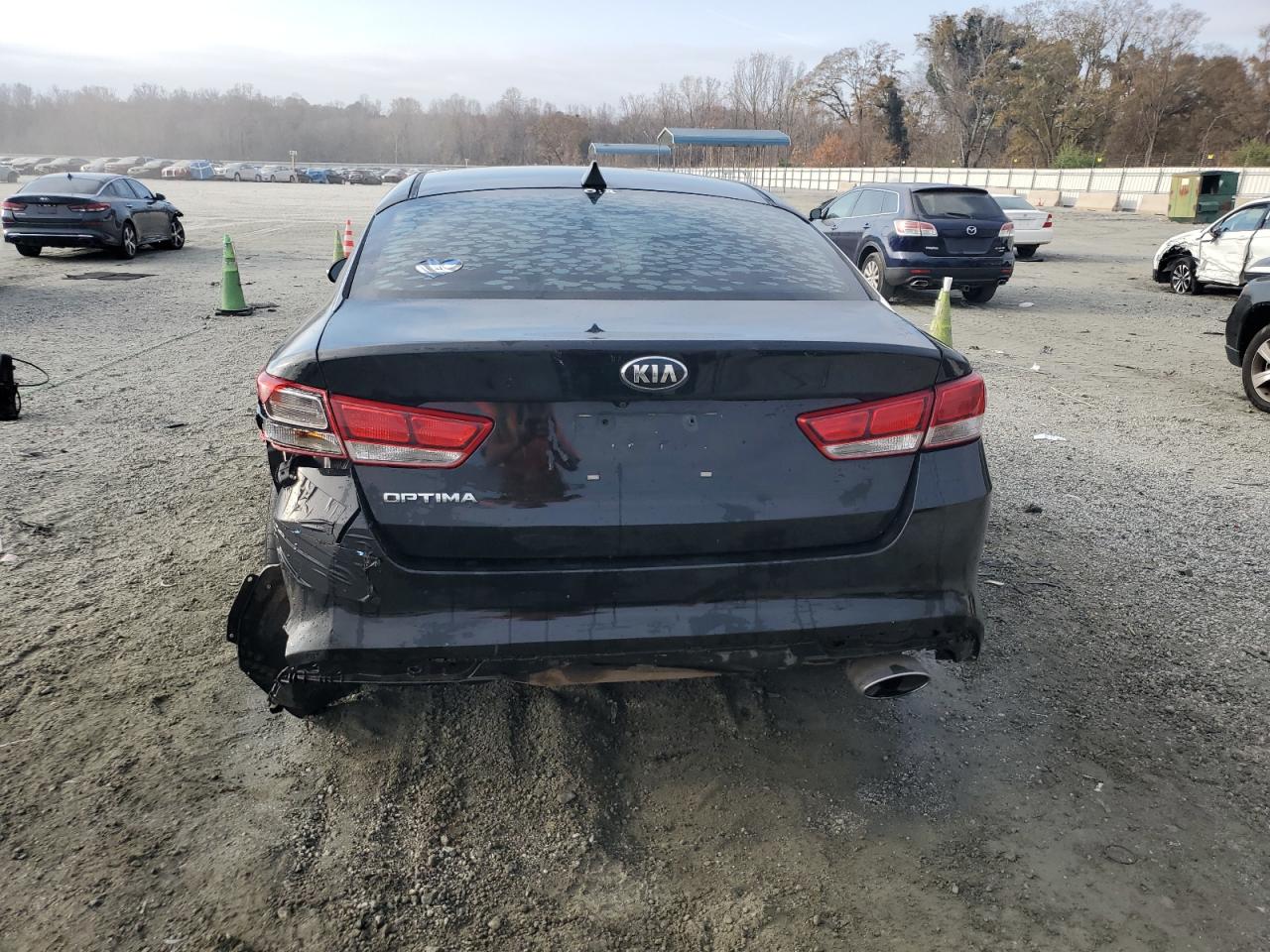 Kia Optima Lx Image 11