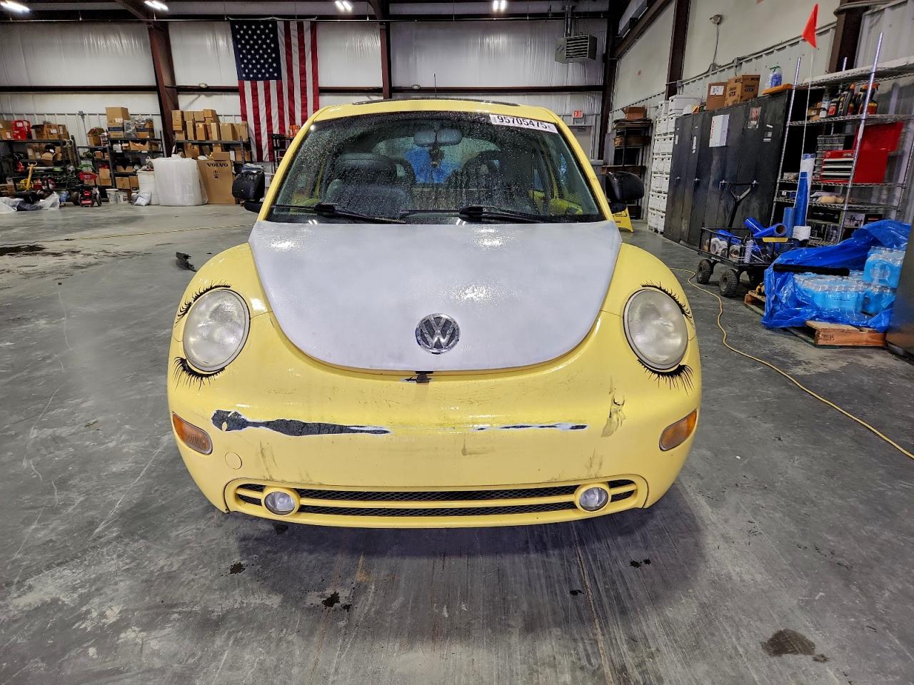 Volkswagen Beetle Glx Image 11