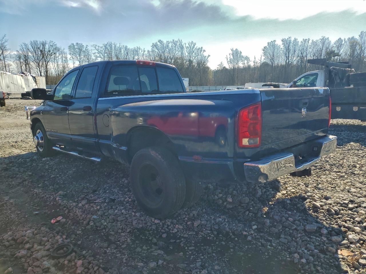 Dodge Ram 3500 St Image 3