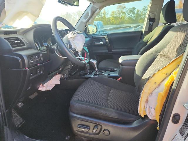 Toyota 4Runner Sr5/sr5 Premium Image 3