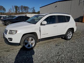  Salvage Jeep Compass