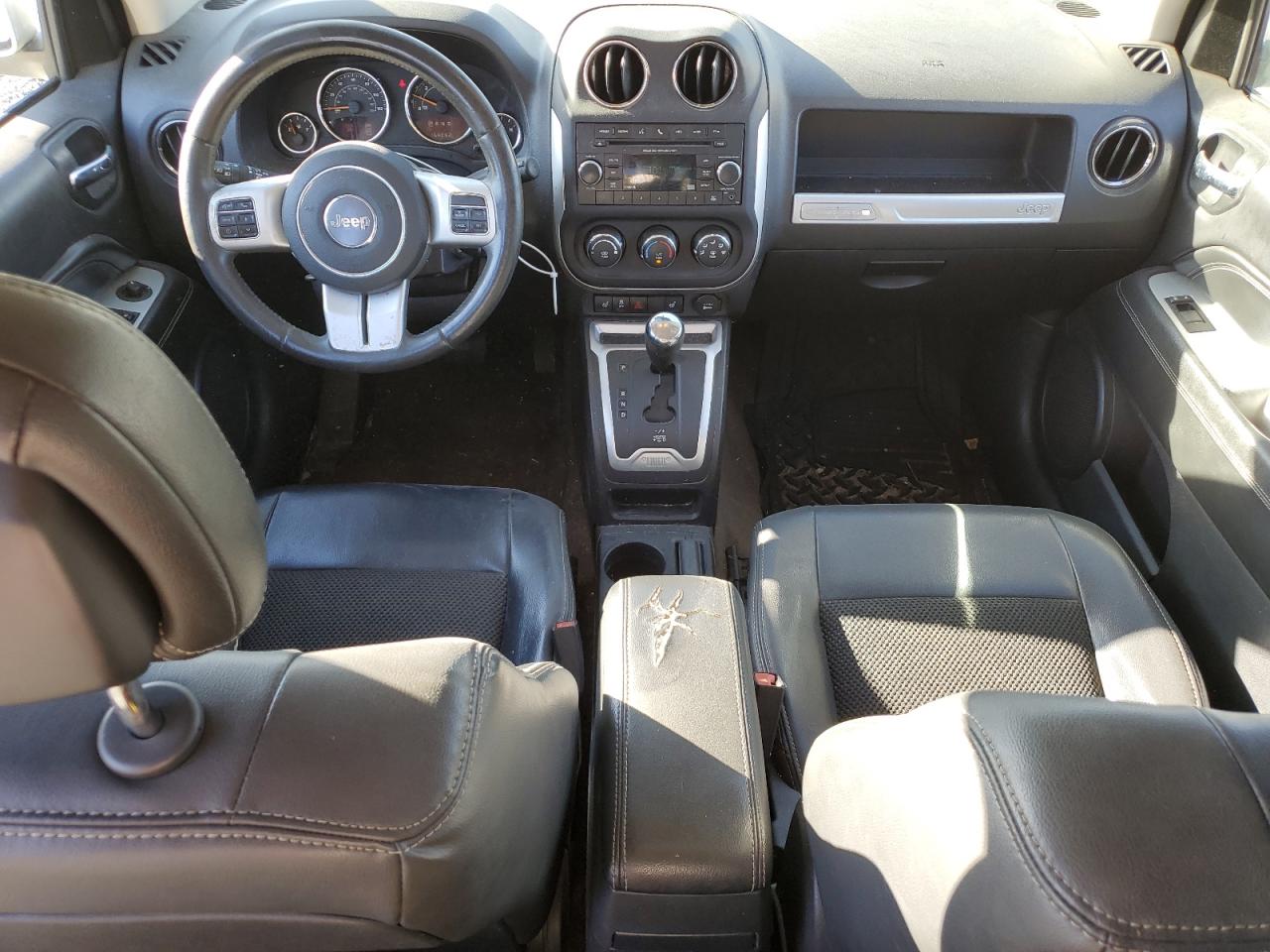 Jeep Compass Latitude Image 6