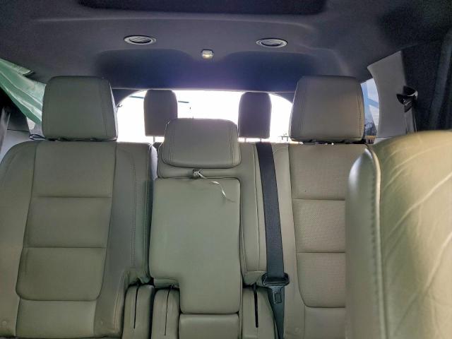 Ford Explorer Limited Image 13