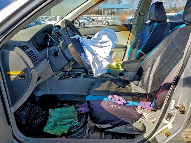 Kia Spectra Lx Image 9