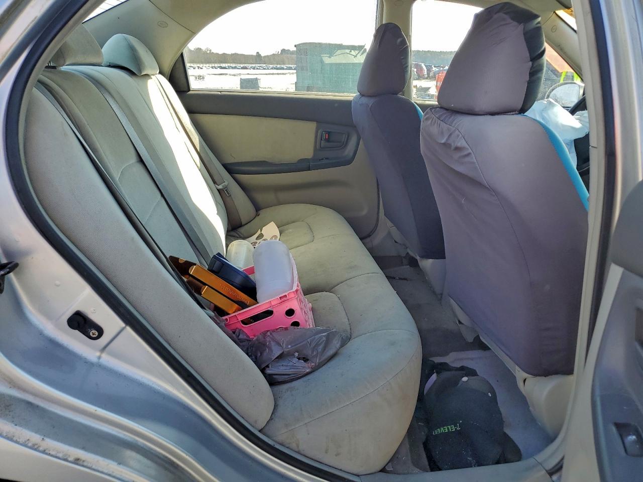 Kia Spectra Lx Image 12