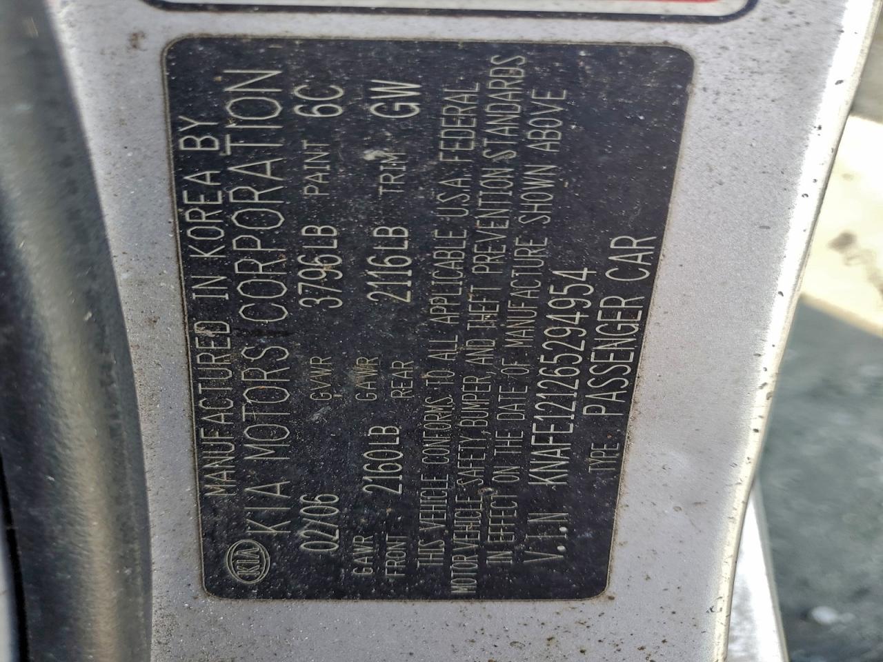 Kia Spectra Lx Image 11