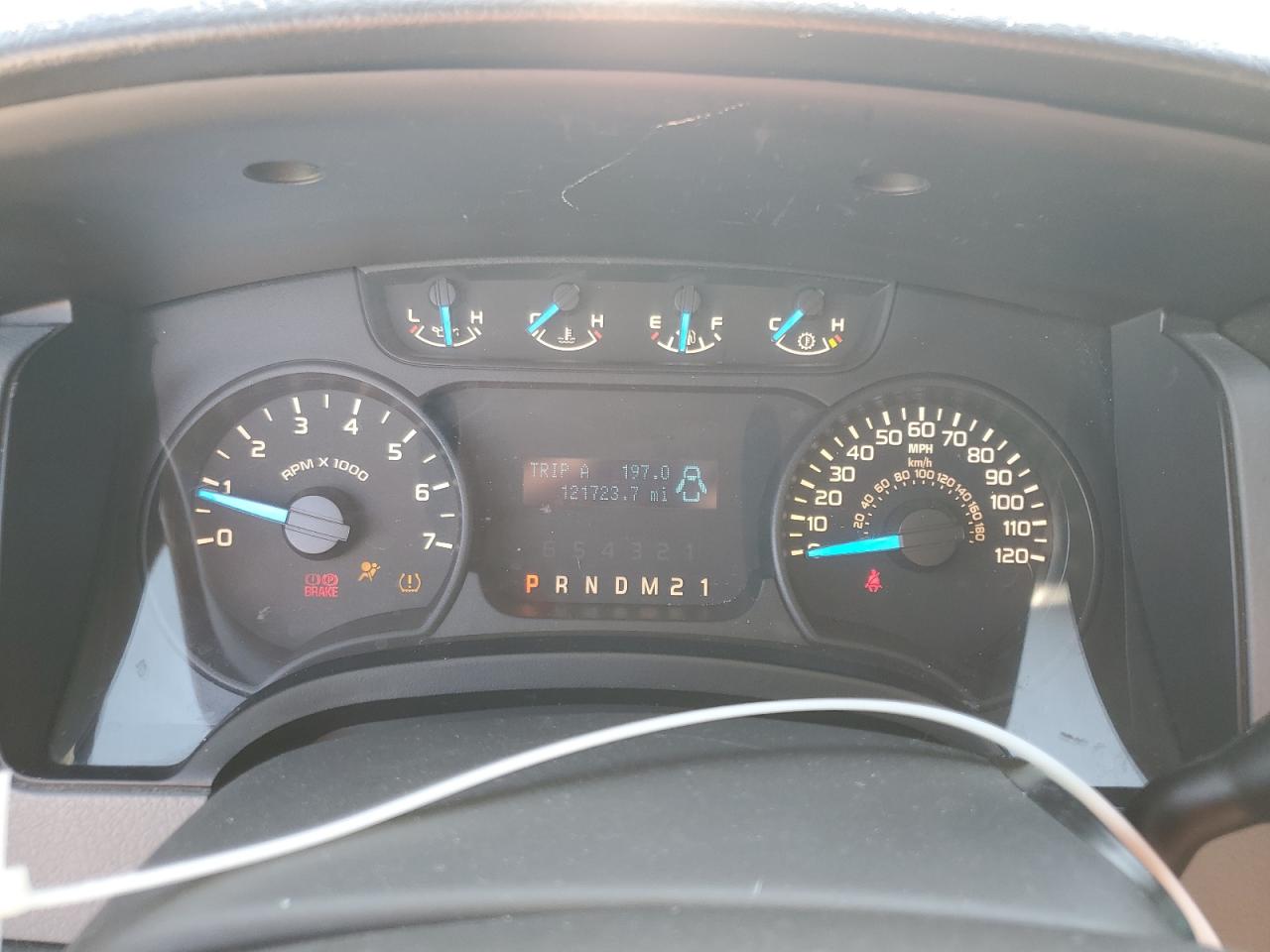 Ford F-150 Super Cab Image 9