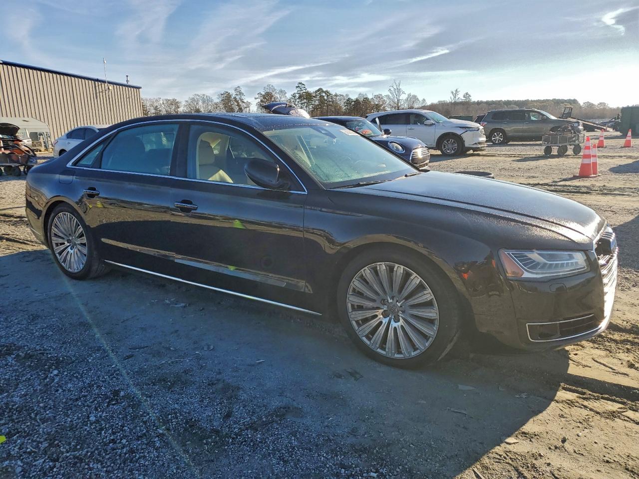 Audi A8 L Quattro Image 4