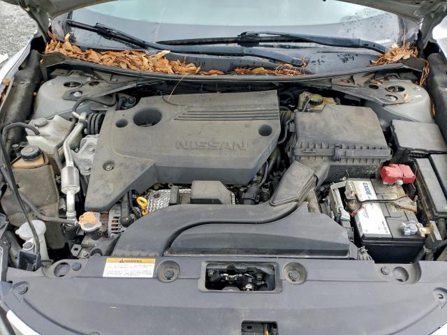 Nissan Altima 2.5 Image 11