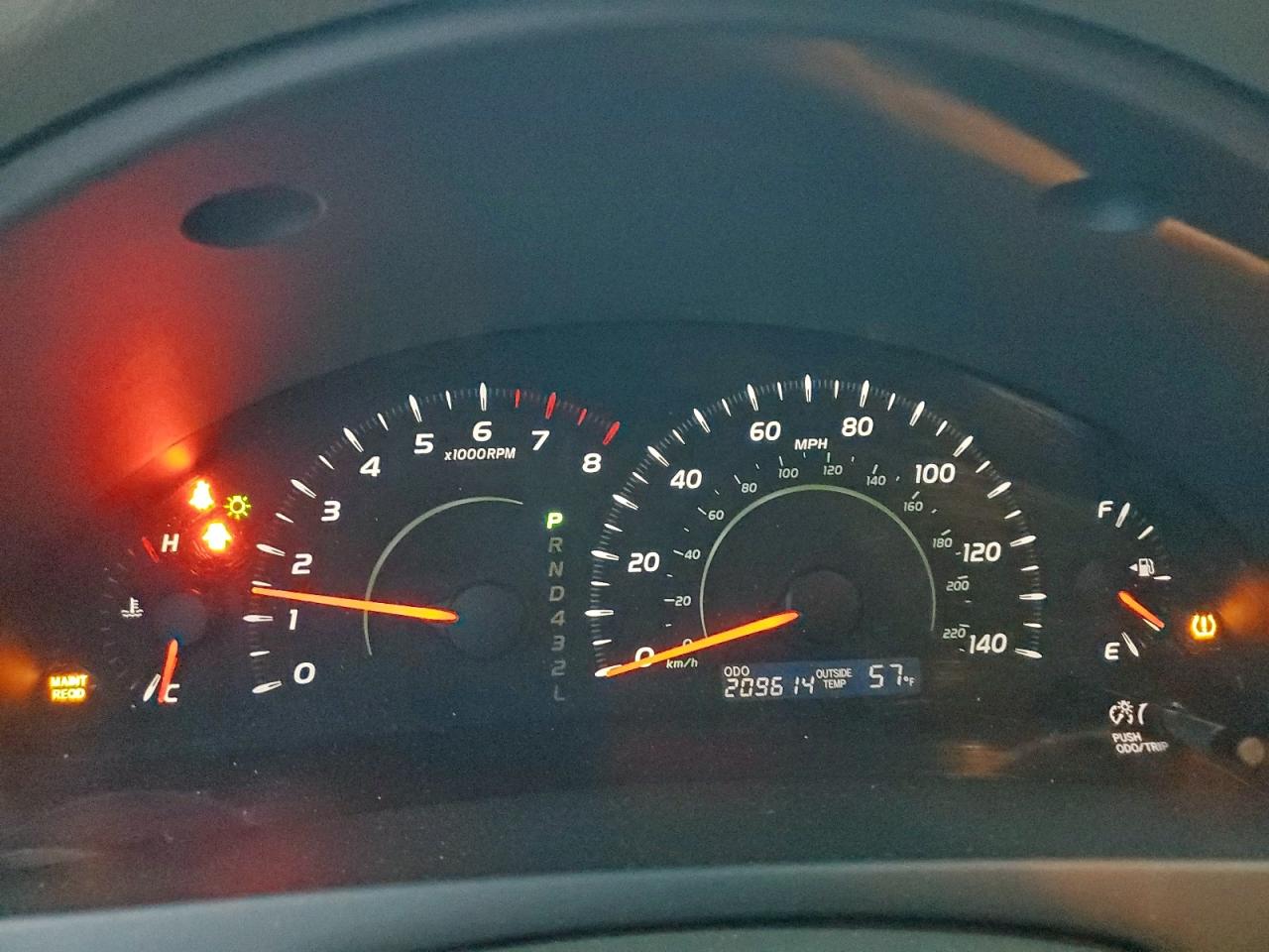 Toyota Camry Ce Image 7