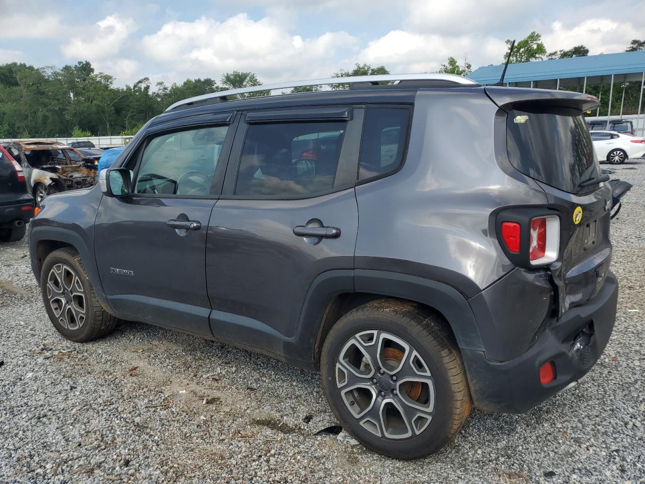 Jeep Renegade Limited Image 2