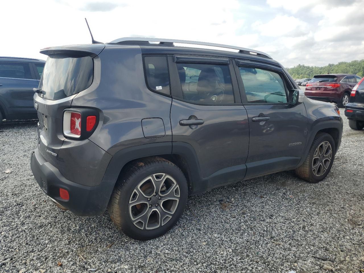 Jeep Renegade Limited Image 3