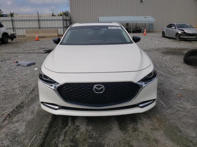 Mazda 3 Premium Plus Image 4