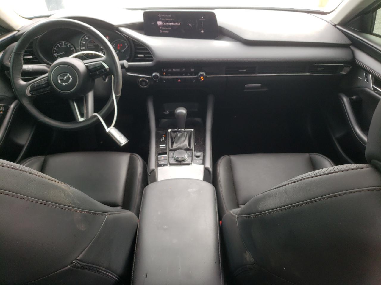 Mazda 3 Premium Plus Image 11