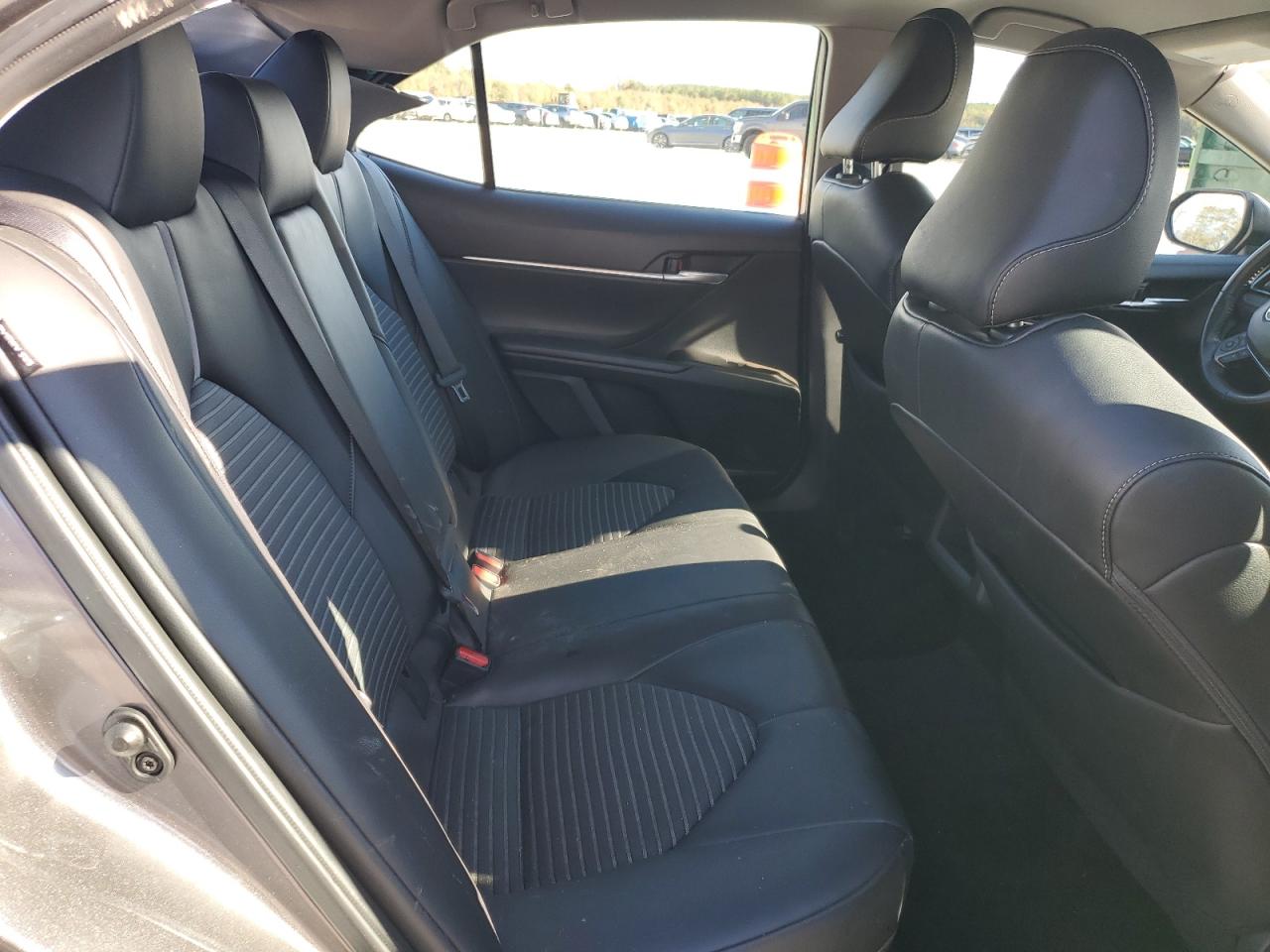 Toyota Camry Se Night Shade Image 10