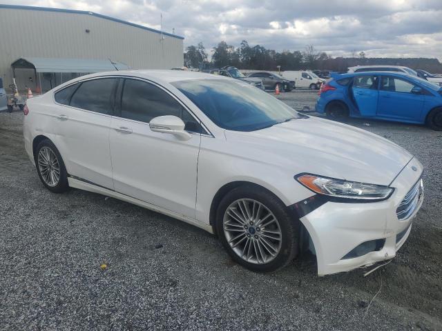 Ford Fusion Se Image 8
