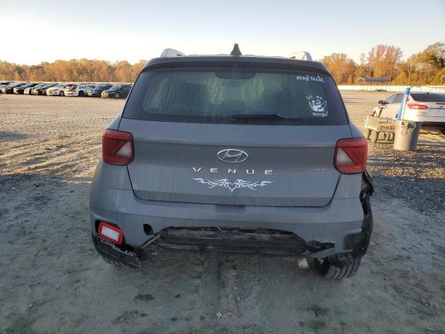 Hyundai VENUE Sel Image 3