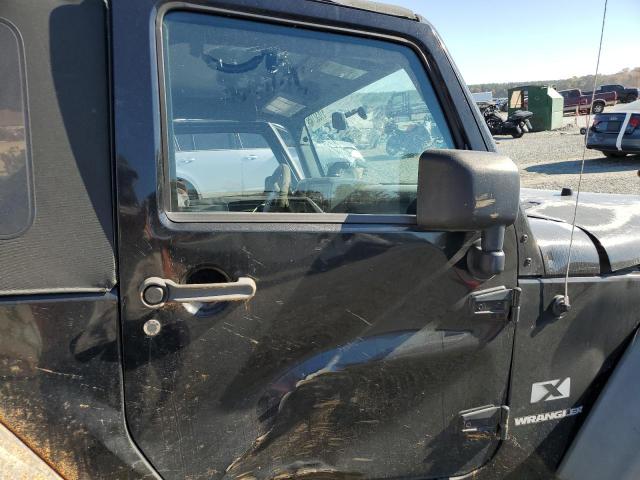 Jeep Wrangler X Image 4