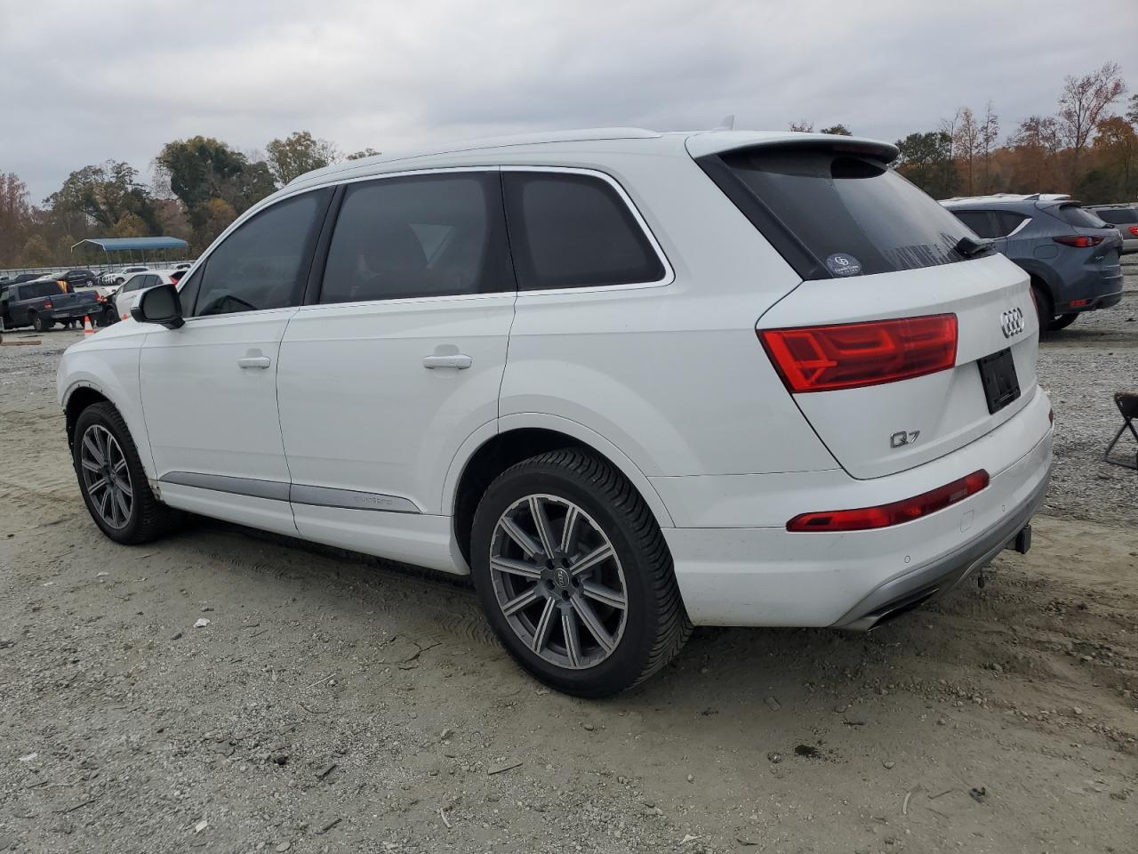 Audi Q7 Premium Plus Image 3