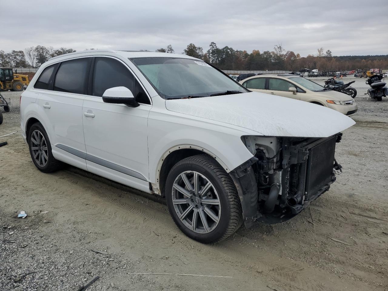 Audi Q7 Premium Plus Image 14