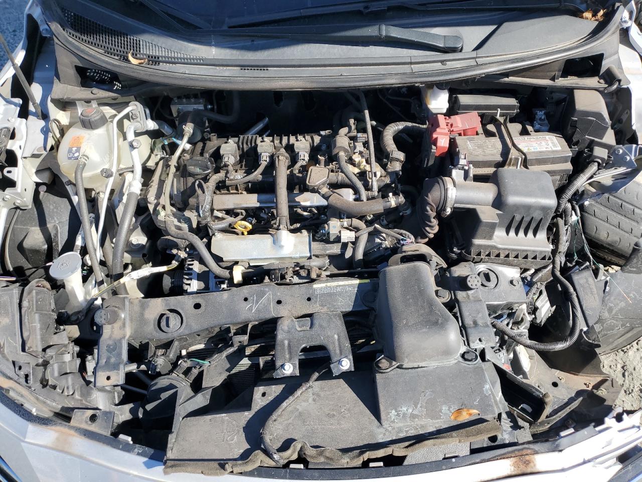 Nissan Versa S Image 10