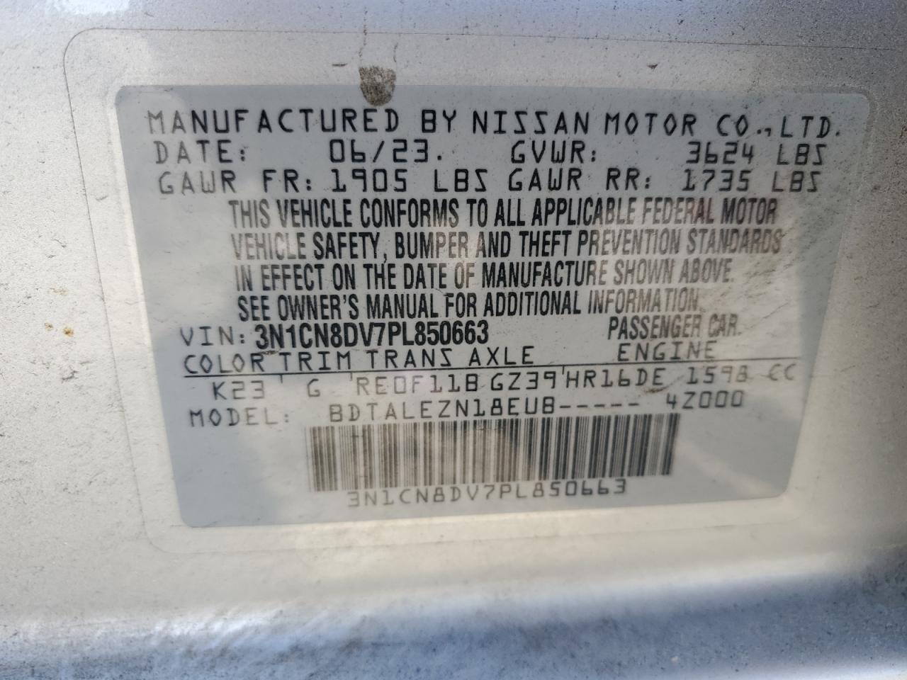 Nissan Versa S Image 9