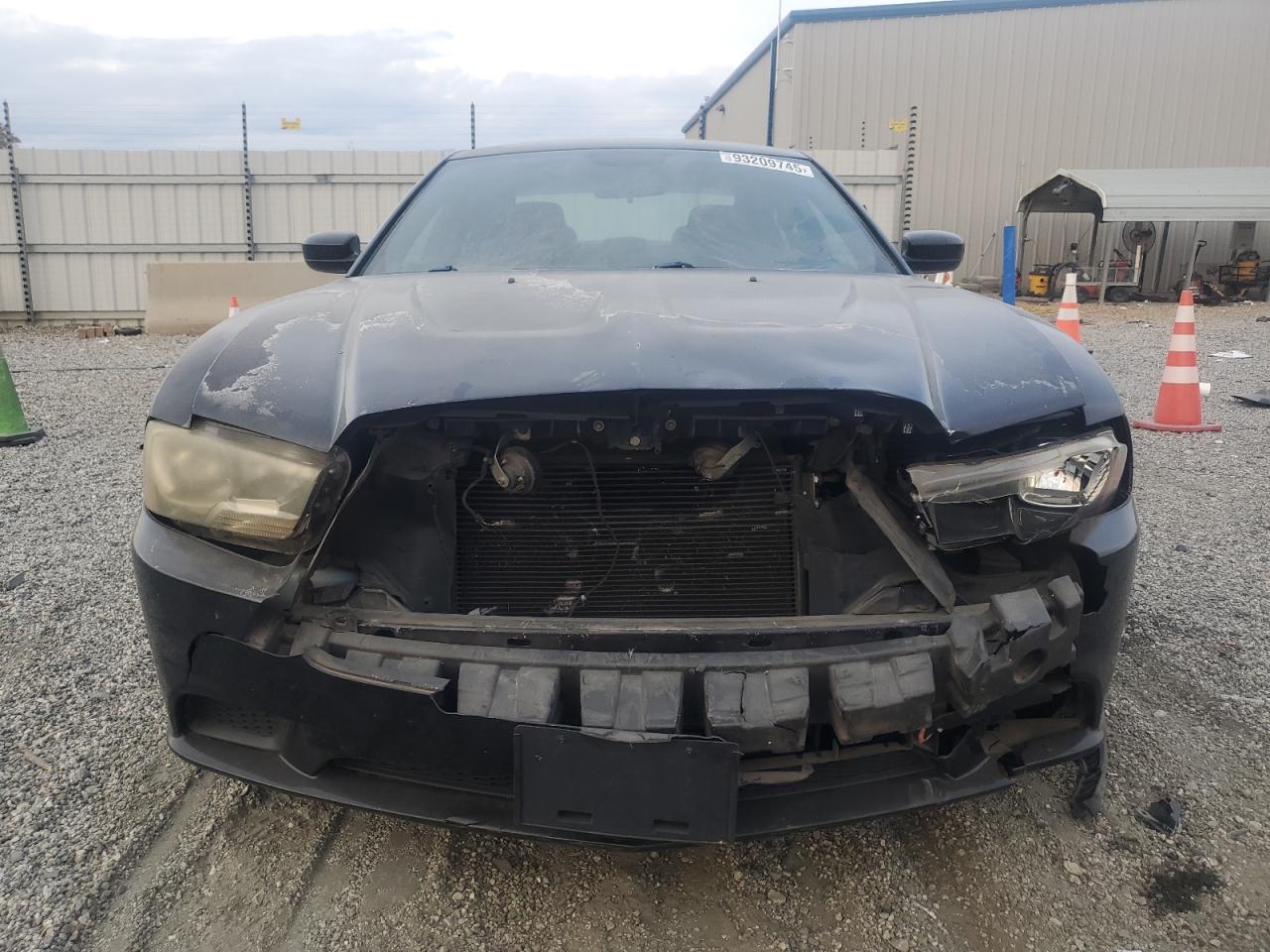 Dodge Charger Se Image 4