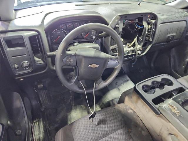 Chevrolet Silverado C1500 Image 3