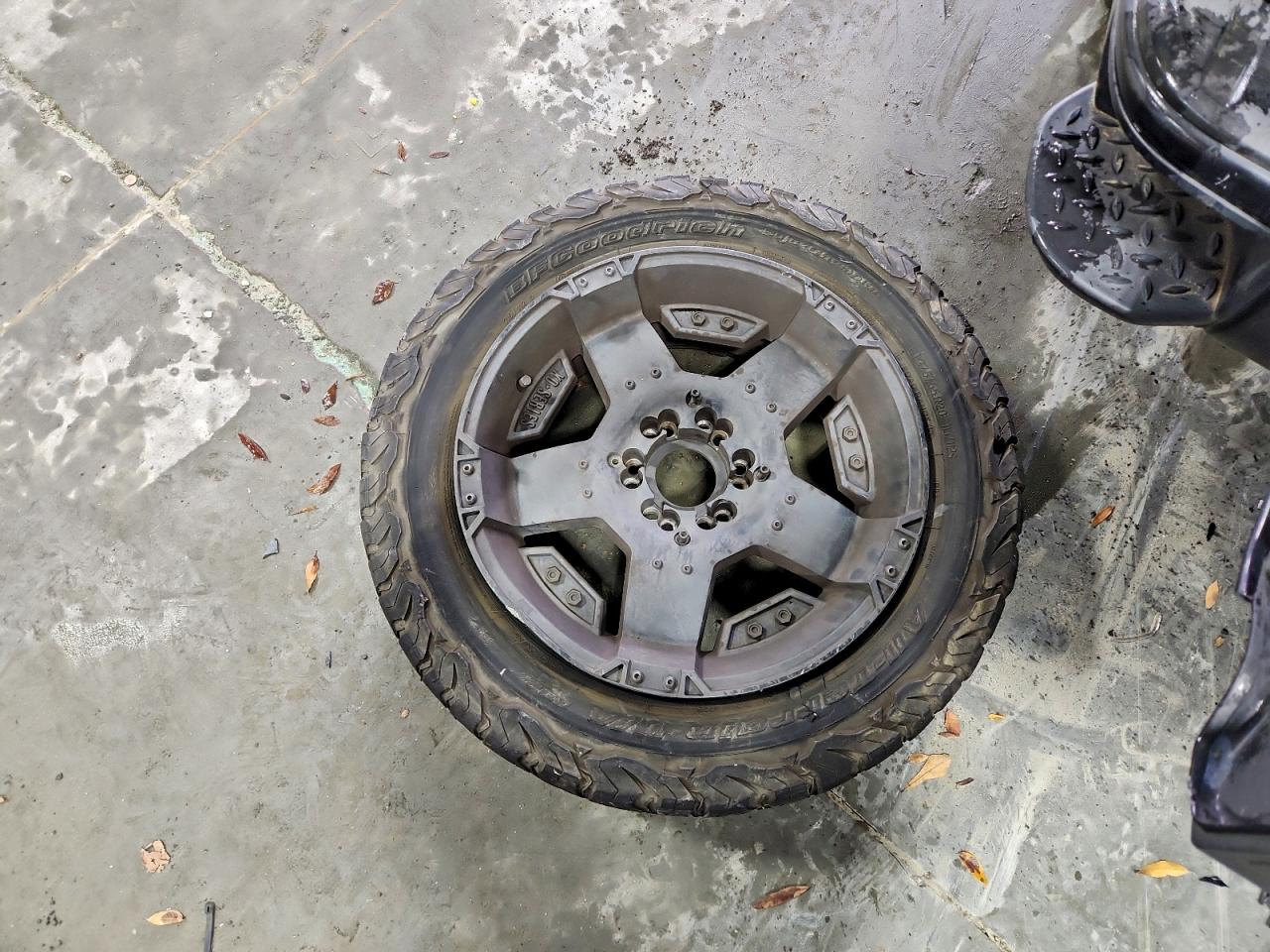 Chevrolet Silverado C1500 Image 5