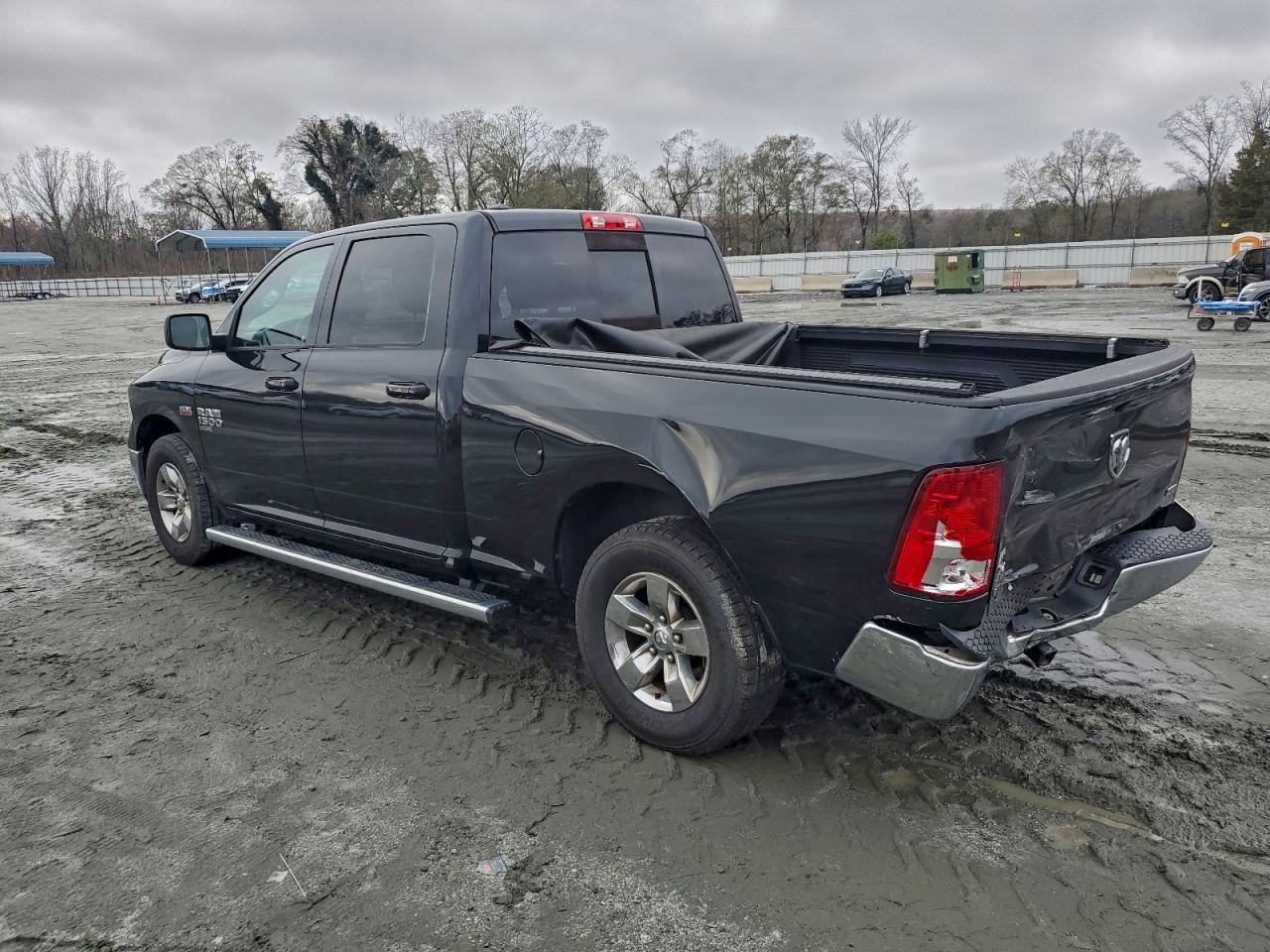 Ram 1500 Slt Image 4