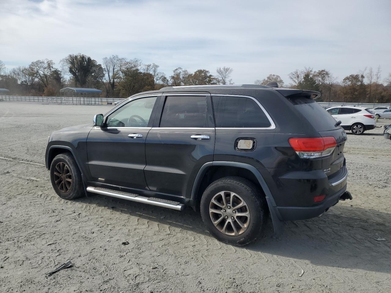 Jeep Grand Cherokee Limited Image 12