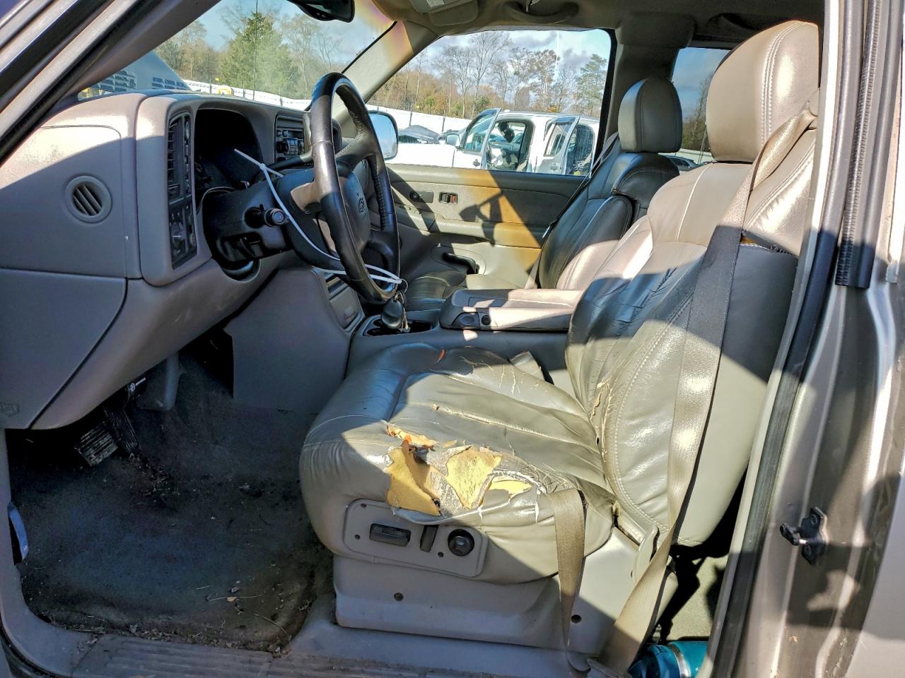 Chevrolet Silverado K1500 Image 5