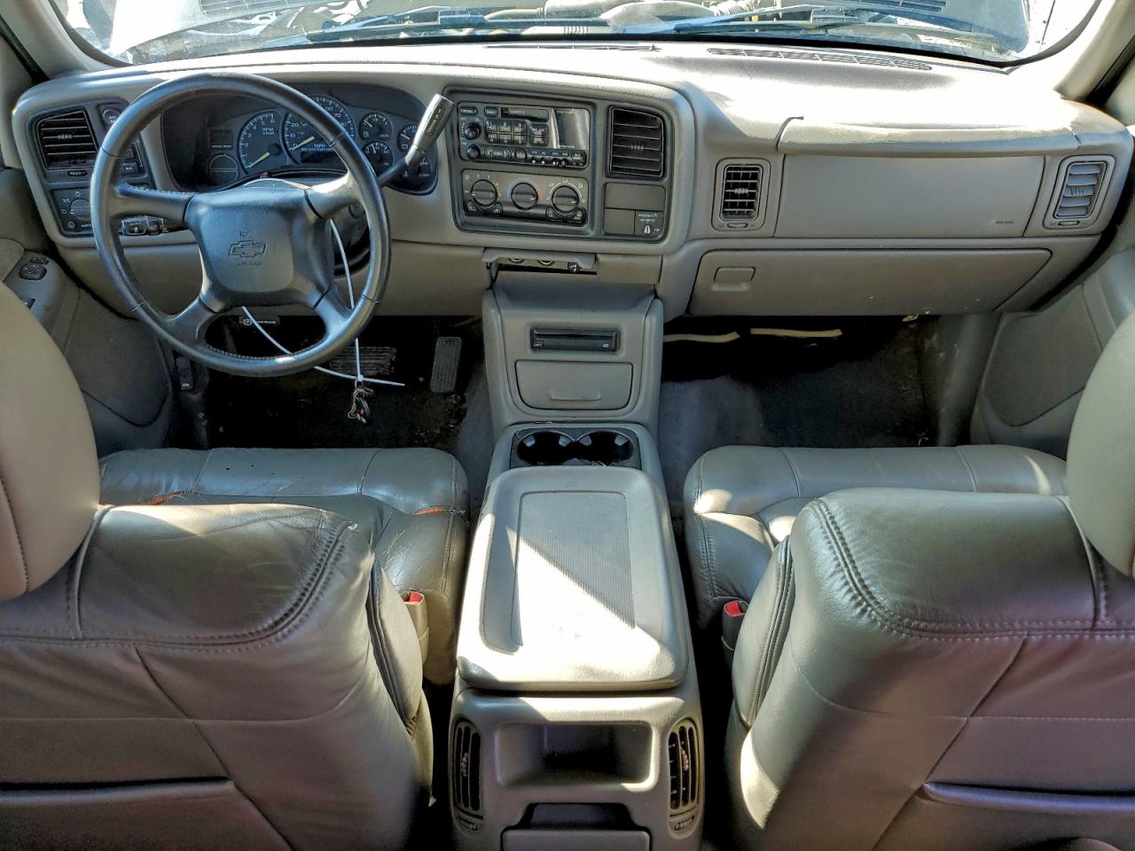 Chevrolet Silverado K1500 Image 9