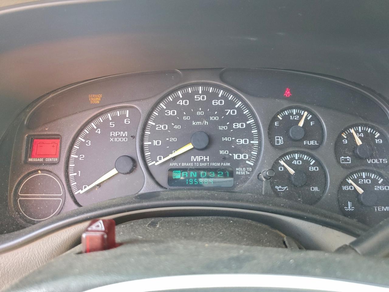 Chevrolet Silverado K1500 Image 8