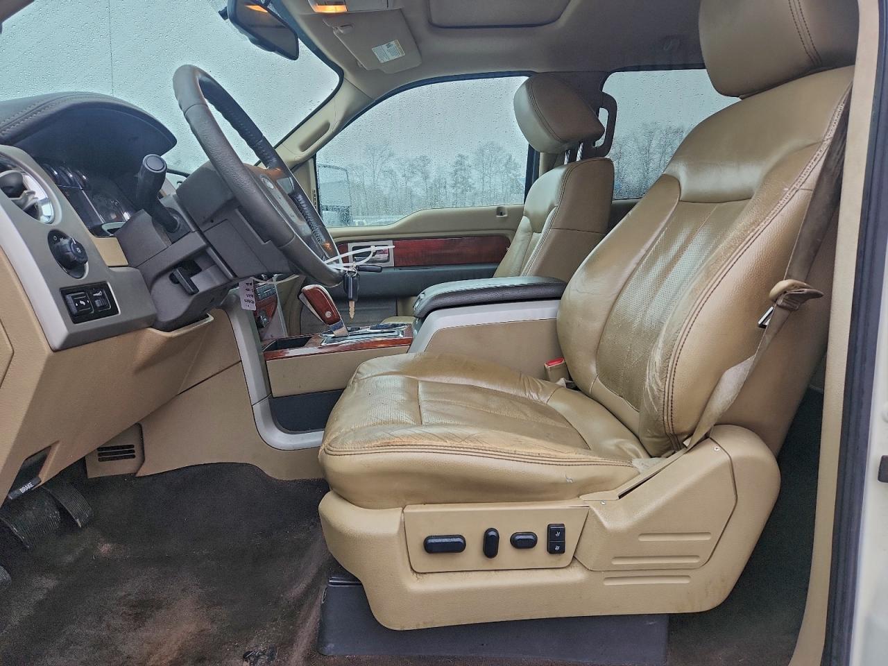 Ford F-150 Supercrew Image 4