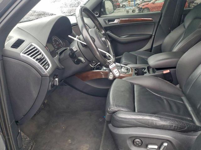 Audi Q5 Premium Plus Image 10