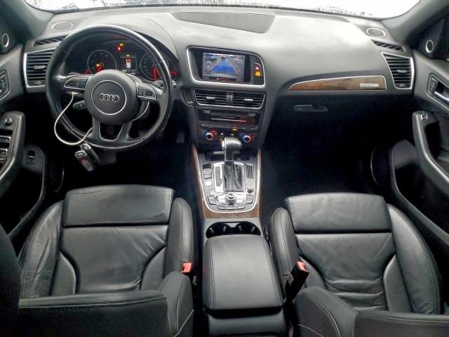 Audi Q5 Premium Plus Image 12