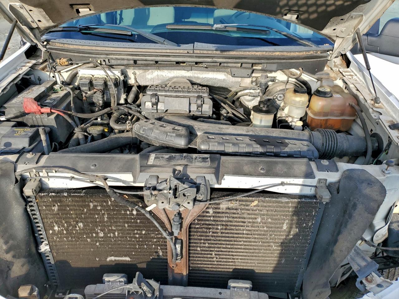 Ford F-150 Supercrew Image 2