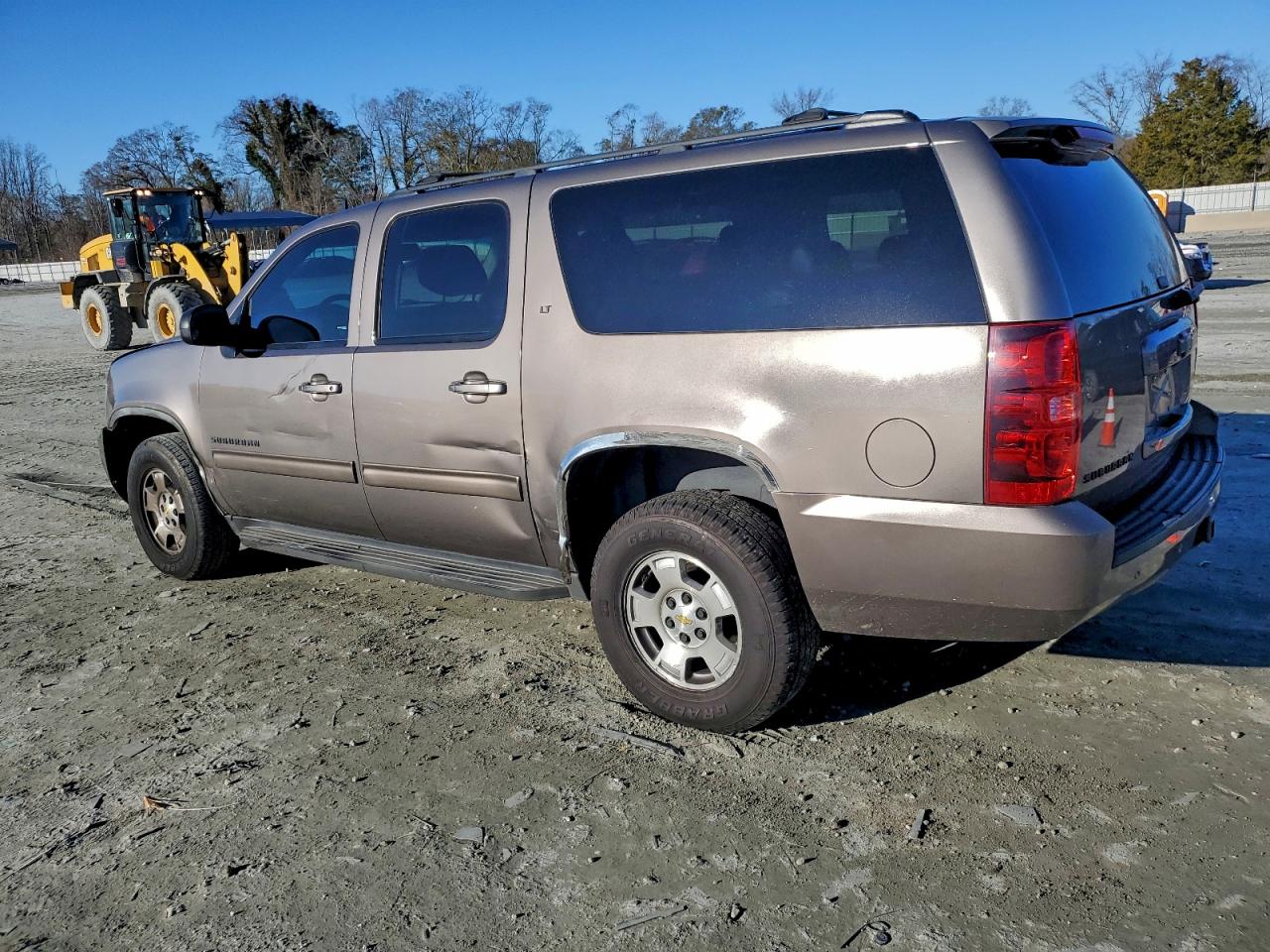 Chevrolet Suburban K1500 Lt Image 11