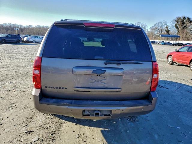 Chevrolet Suburban K1500 Lt Image 2