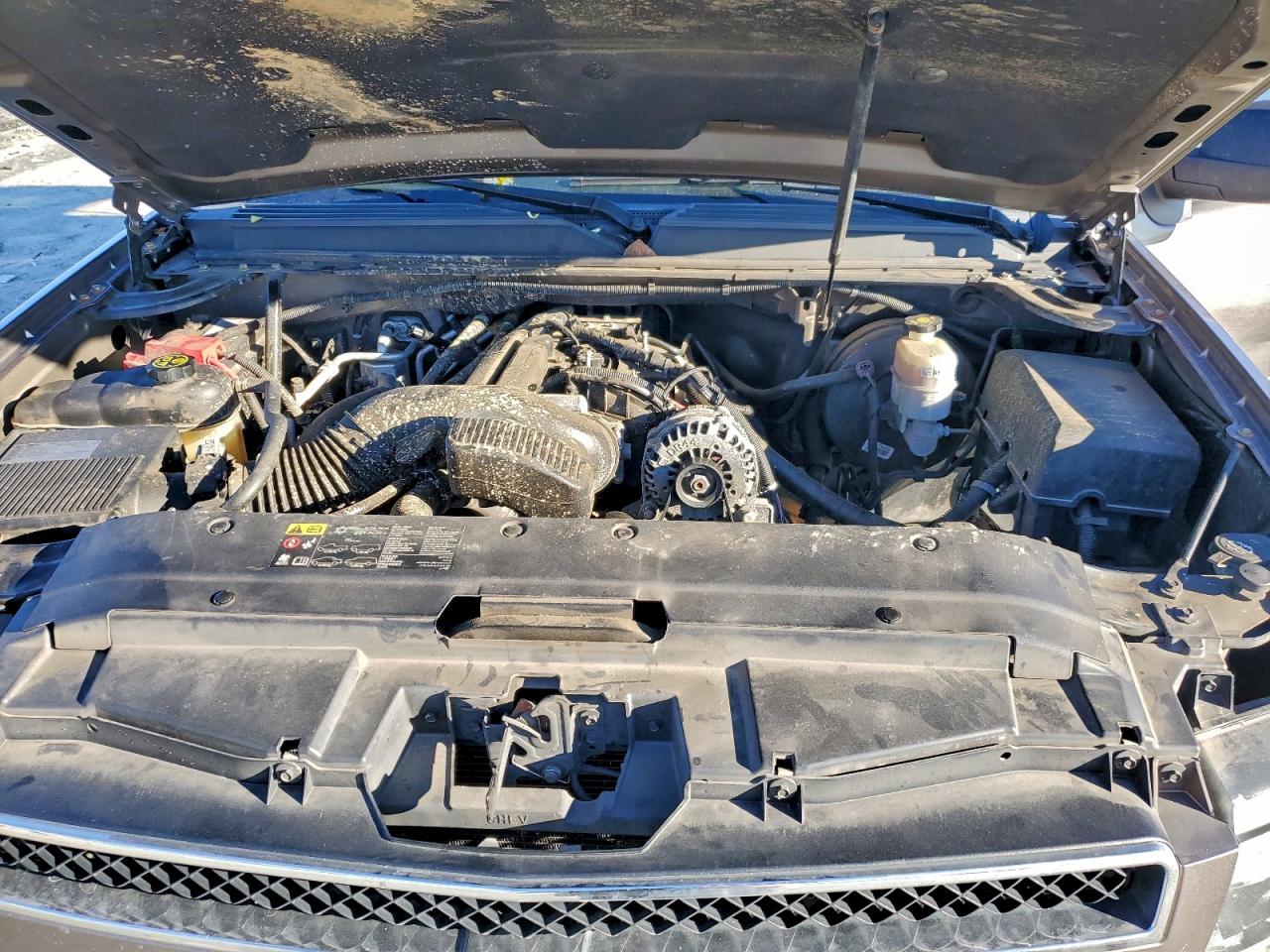 Chevrolet Suburban K1500 Lt Image 10