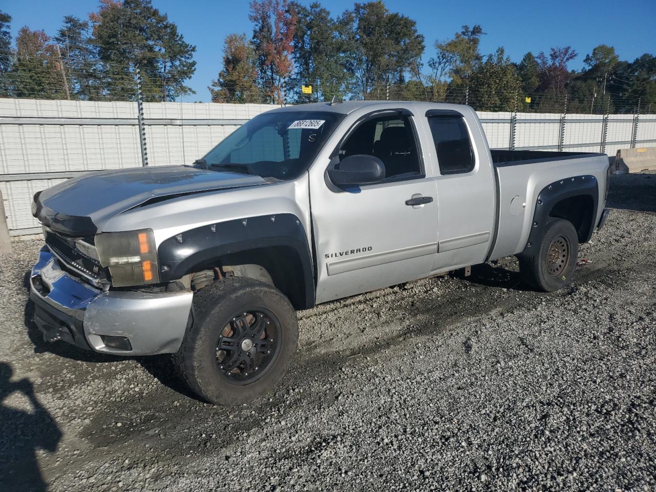Chevrolet Silverado K1500 Lt Image 1