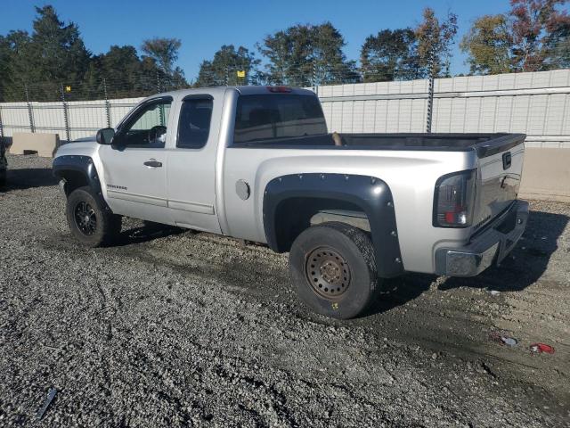 Chevrolet Silverado K1500 Lt Image 2