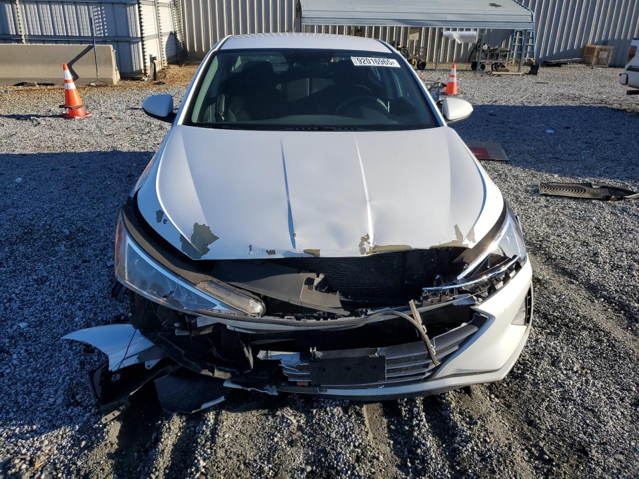 Hyundai ELANTRA Sel Image 5