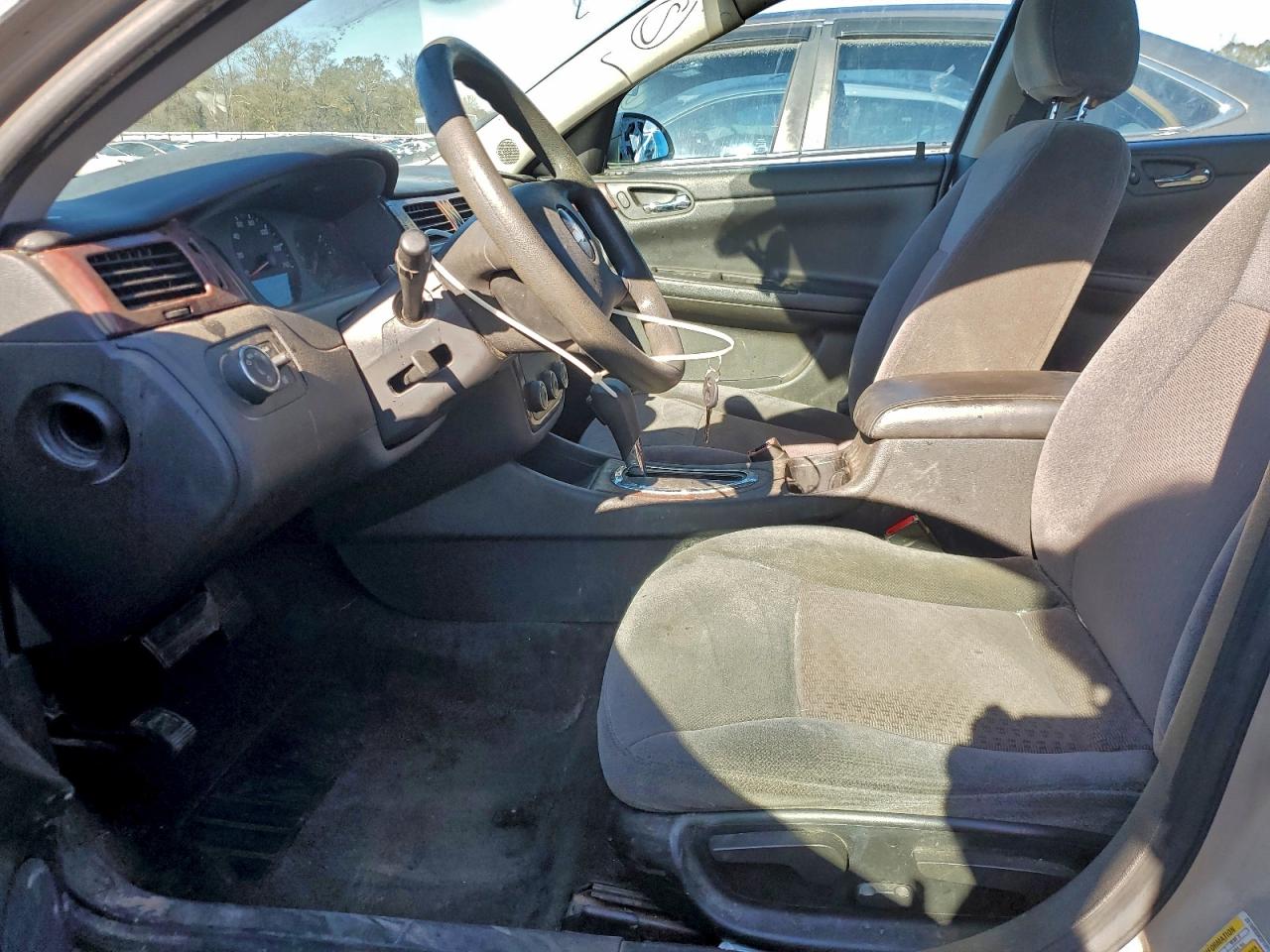 Chevrolet Impala Ls Image 2