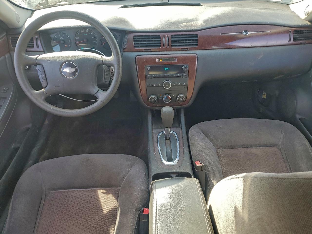 Chevrolet Impala Ls Image 3