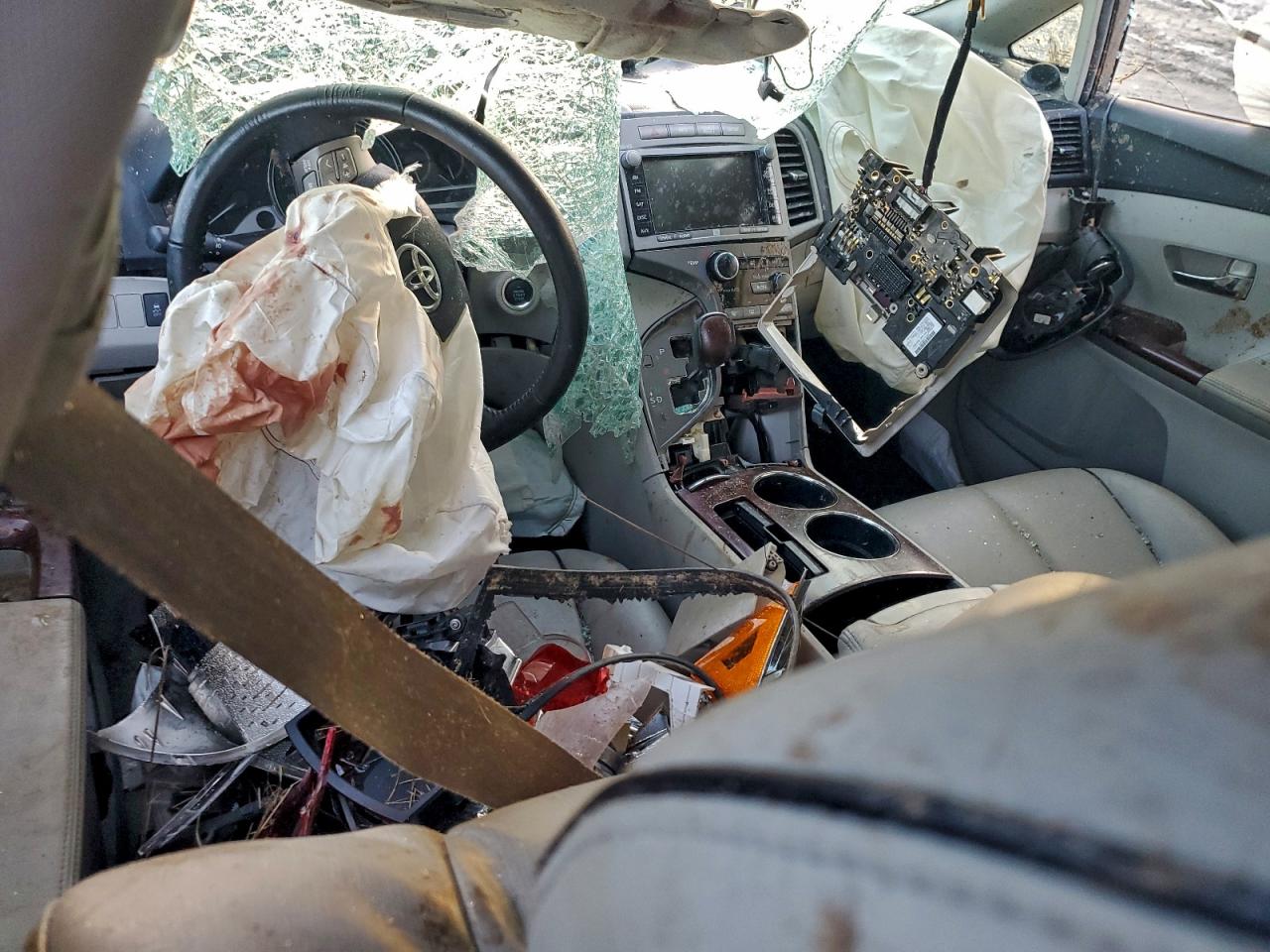 Toyota Venza Image 10