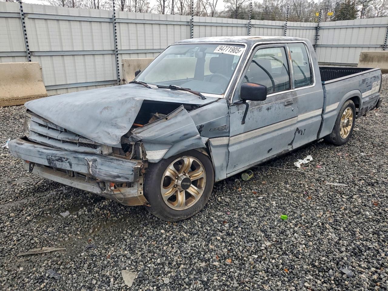 Mazda B Series Cab Plus Image 1