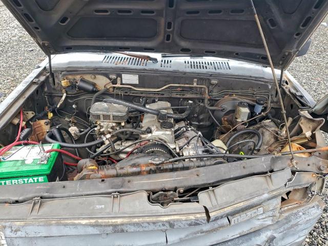 Mazda B Series Cab Plus Image 12